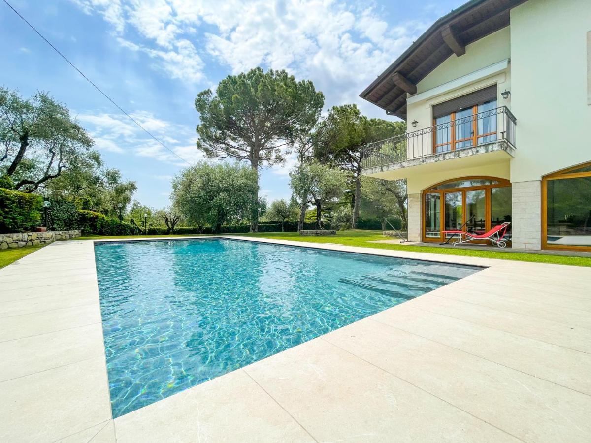 סן פליס דל בנאקו Villa Antonio מראה חיצוני תמונה