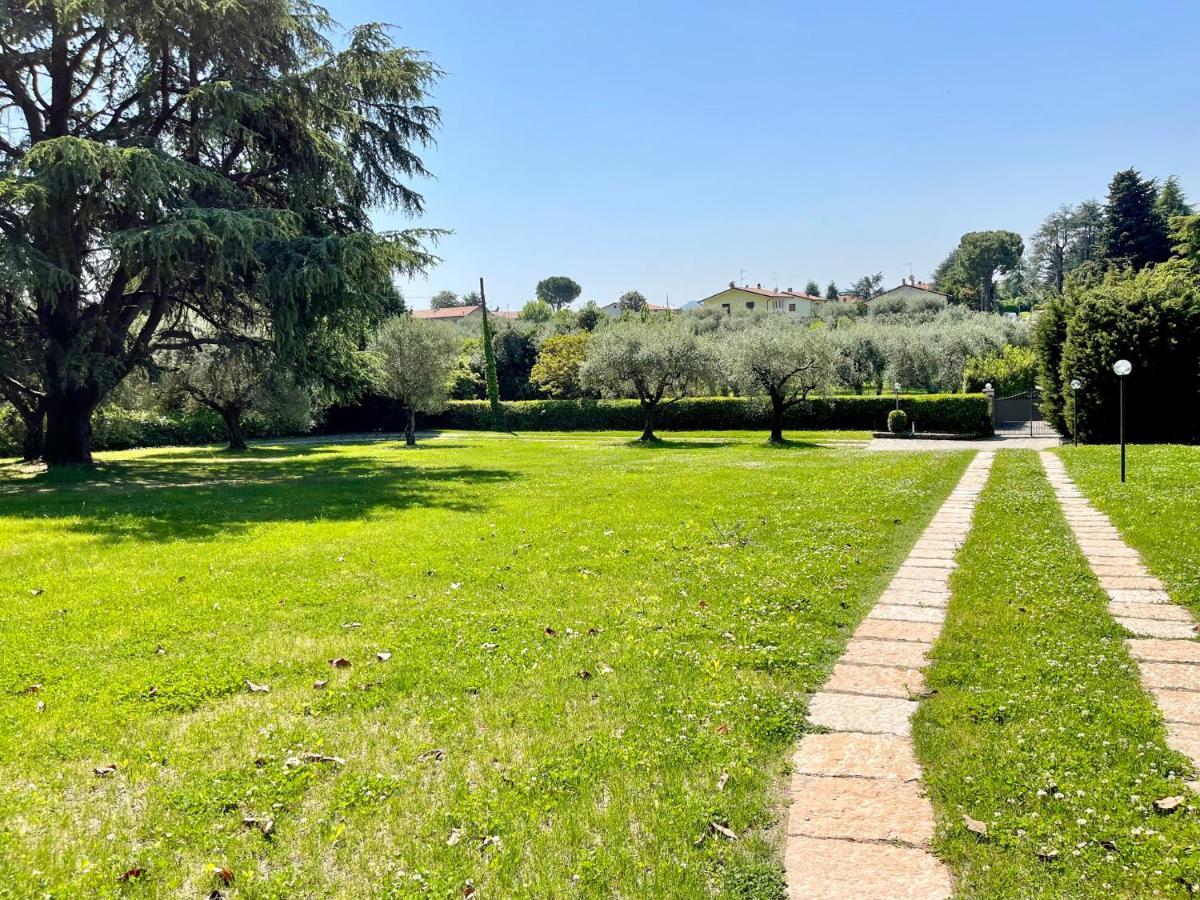סן פליס דל בנאקו Villa Antonio מראה חיצוני תמונה